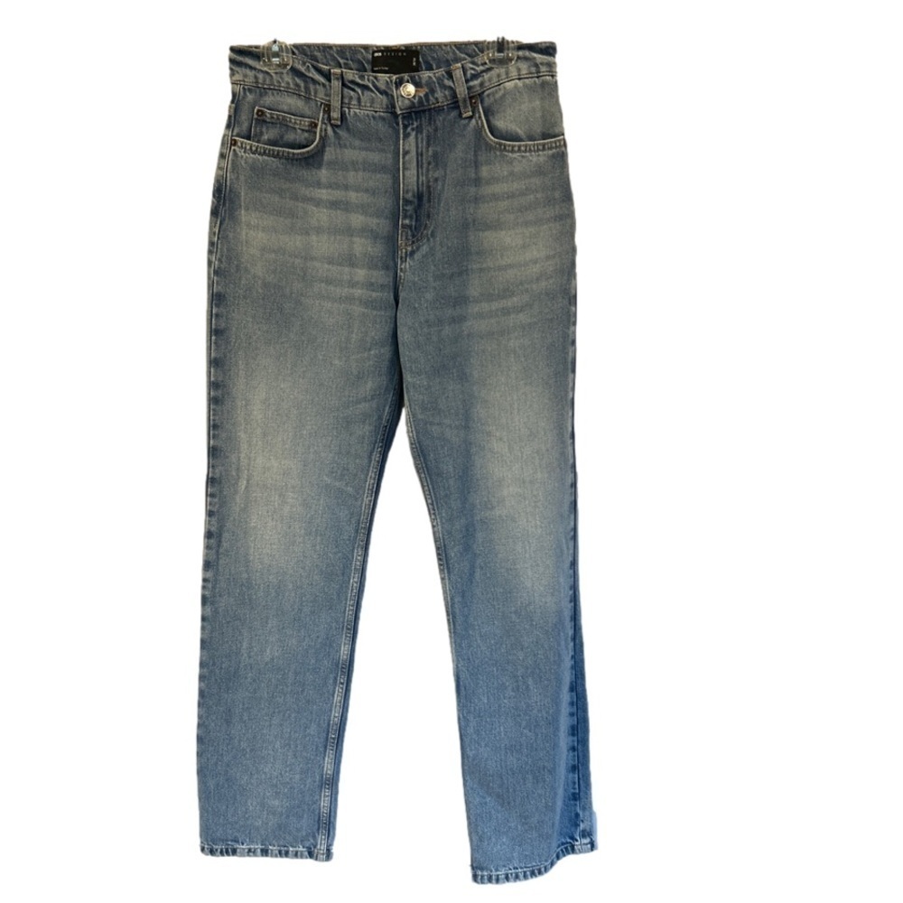 ASOS Design Light Wash Jean 28x32 straight leg